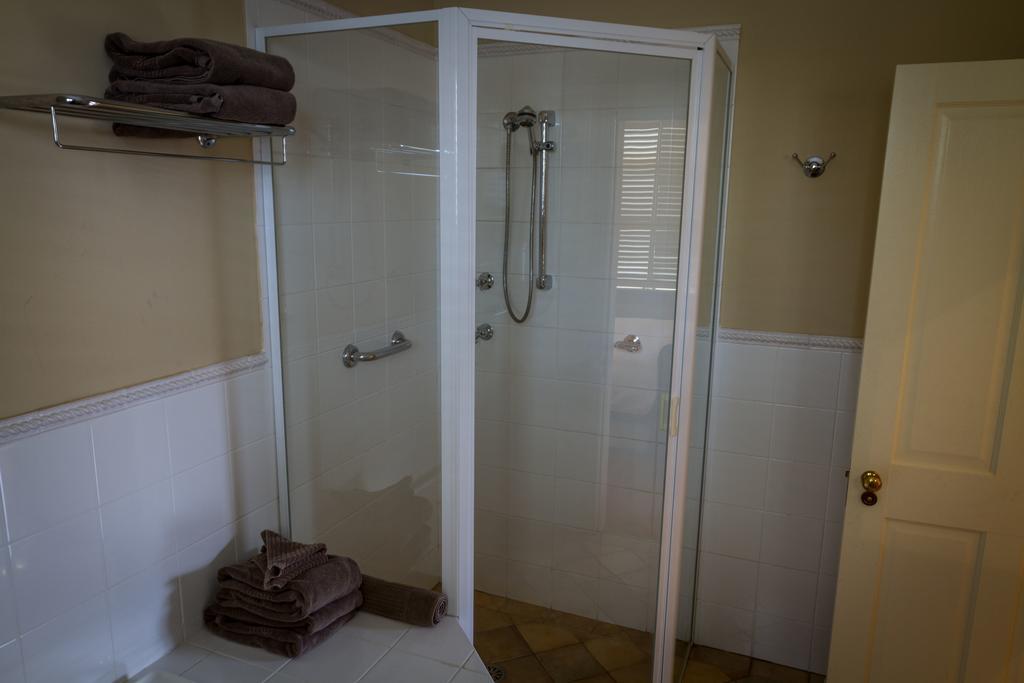 Tizzana Winery Bed And Breakfast Sackville Reach Kamer foto